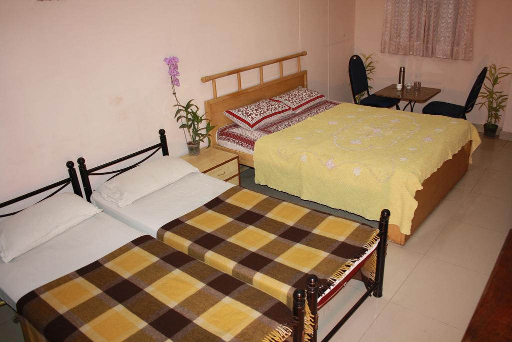 Minerva Residency Hotel Bangalore Værelse billede