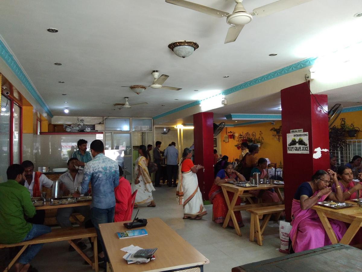 Minerva Residency Hotel Bangalore Eksteriør billede
